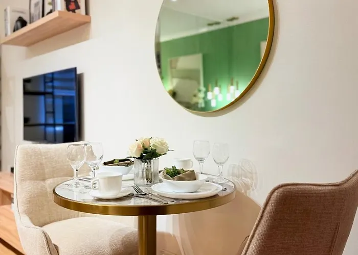 Stylish Hideaway Sm North Edsa * Manila